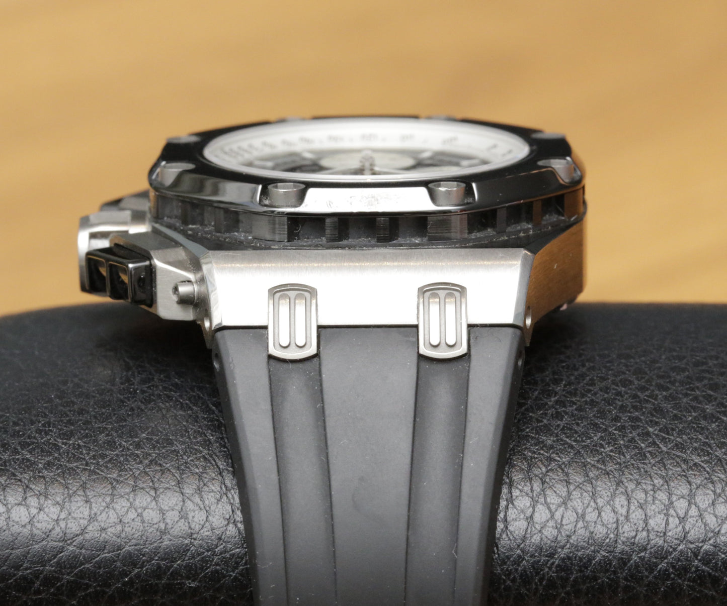 Royal Oak Offshore Rubens Barrichello II 26078IO