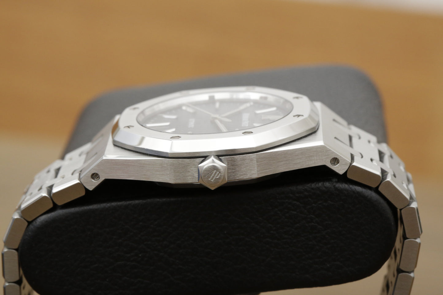 Audemars Piguet Royal Oak 15300st