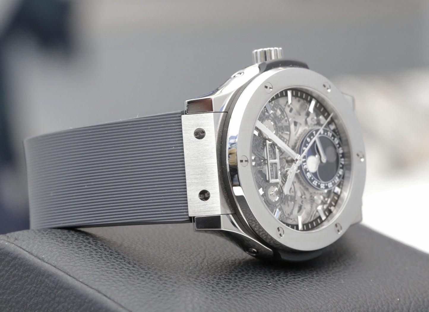Hublot Classic  Moonphase