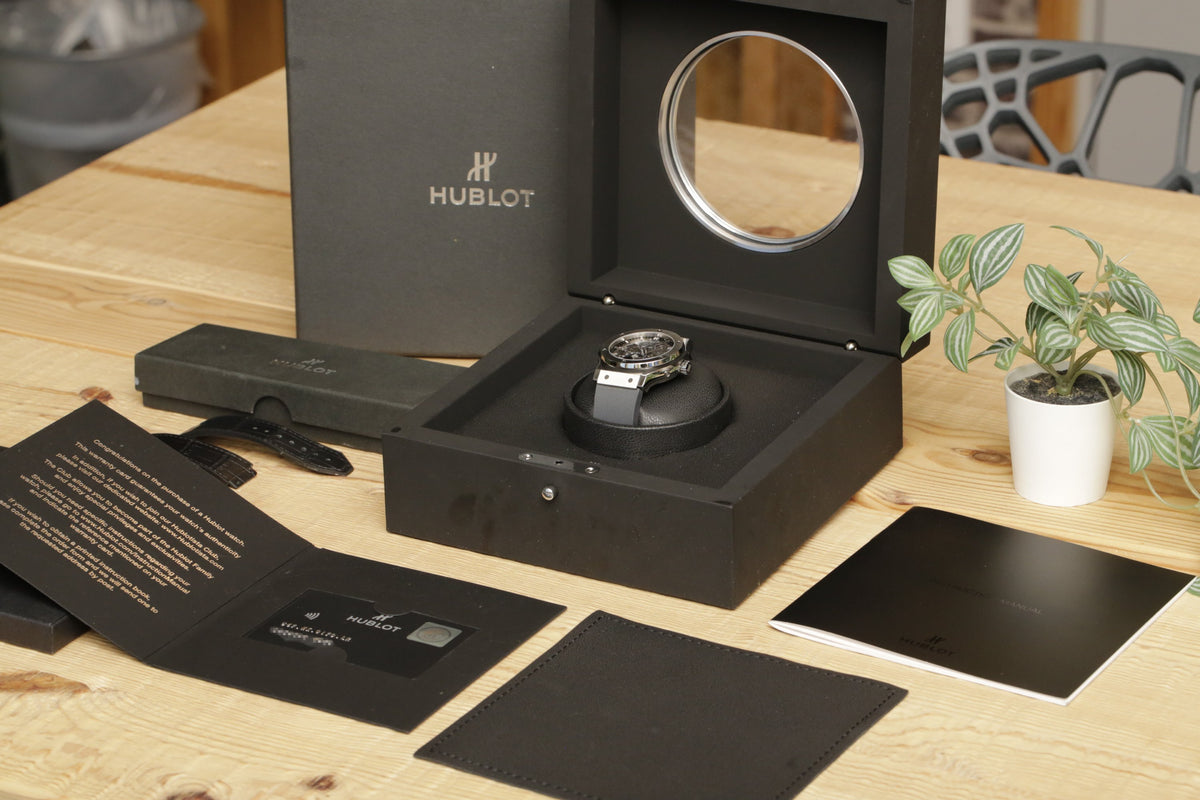 Hublot Classic  Moonphase
