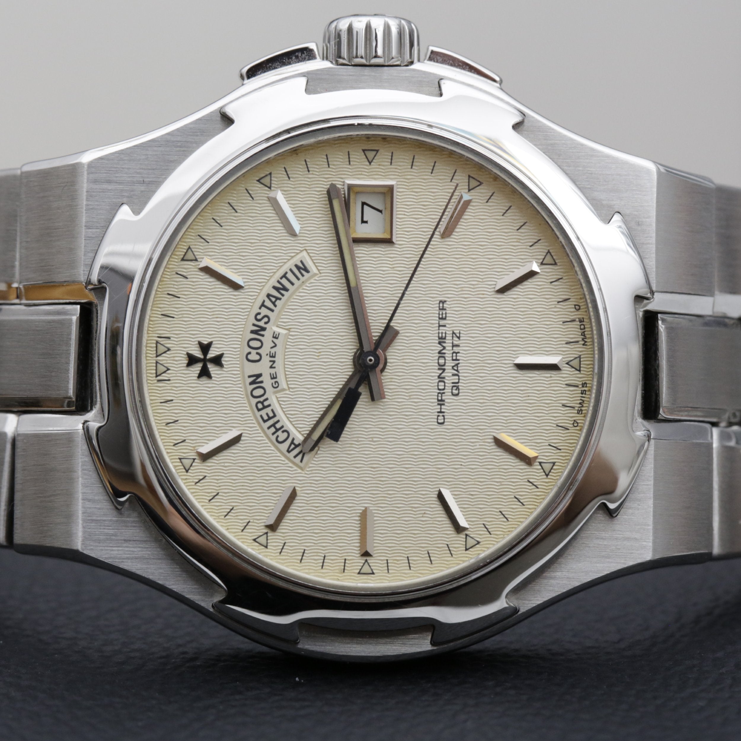 Vacheron Constantin Overseas 72040 777CRHONOS