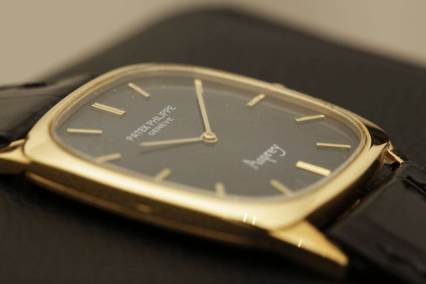 Patek Philippe Golden Ellipse 3566 'Asprey'