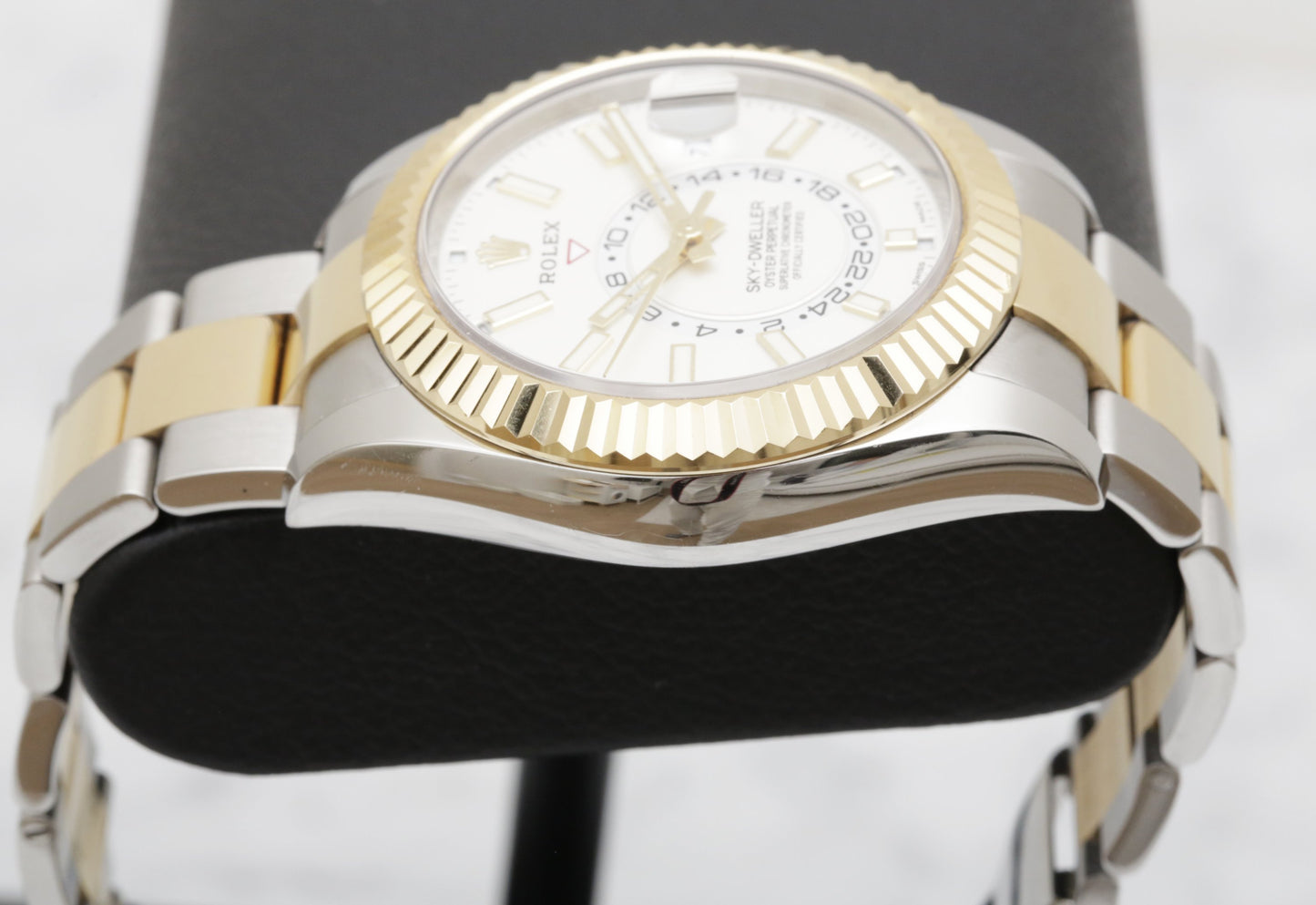 Rolex Sky-Dweller 326933