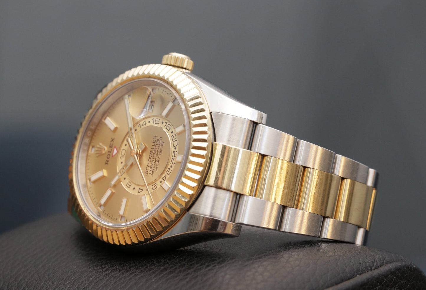 Rolex Sky-Dweller 326933