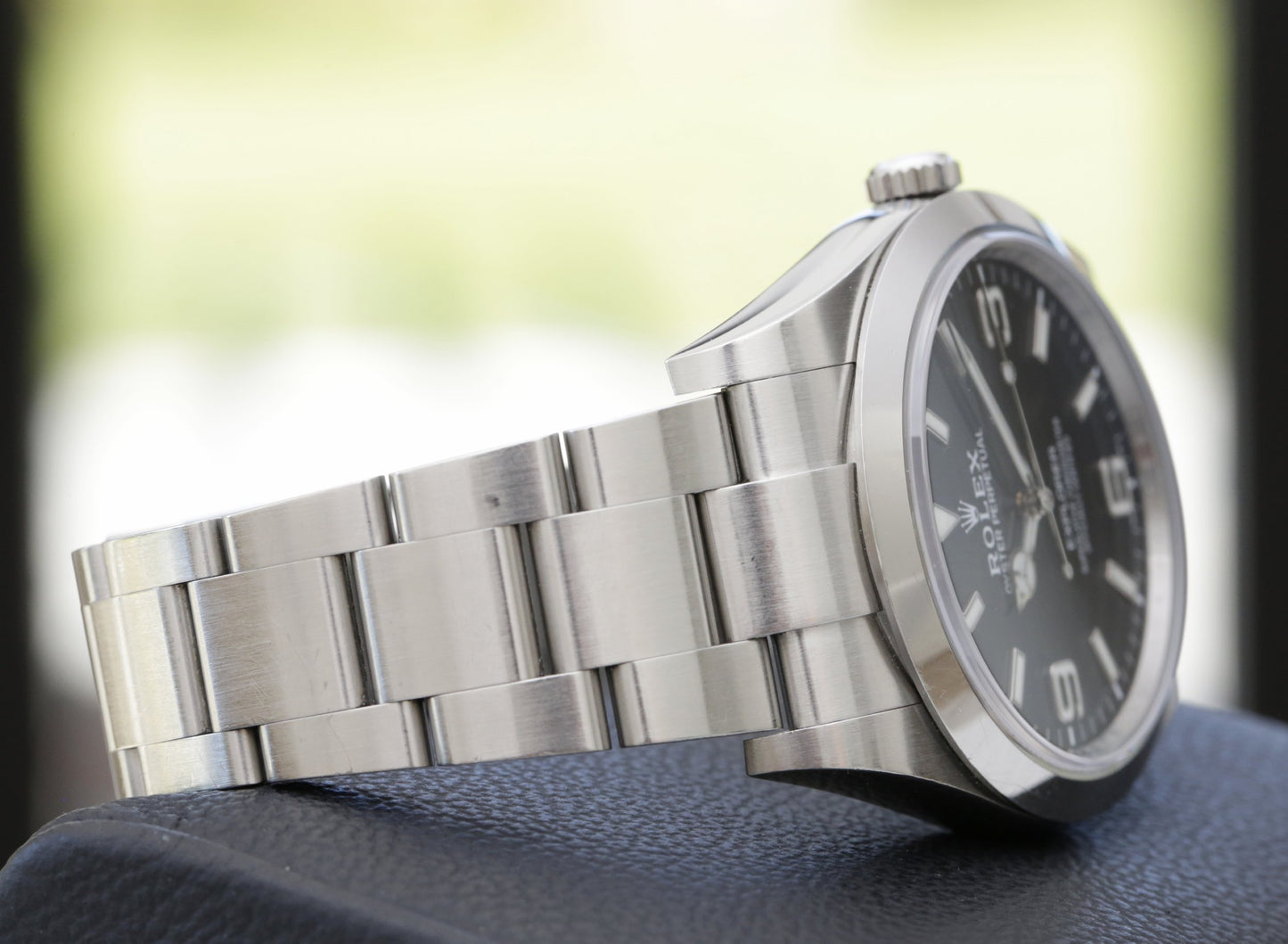 Rolex Explorer 214270