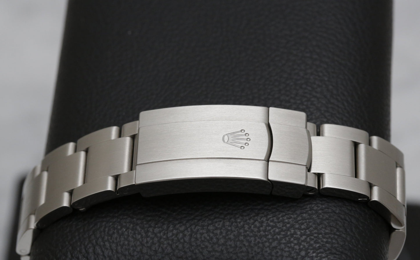 Rolex OP41 Celebration 124300