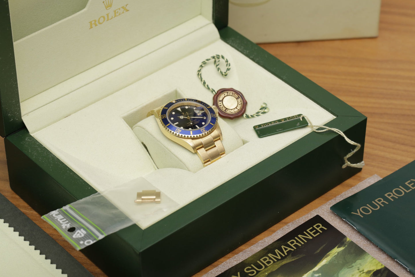 Rolex Submariner 16618