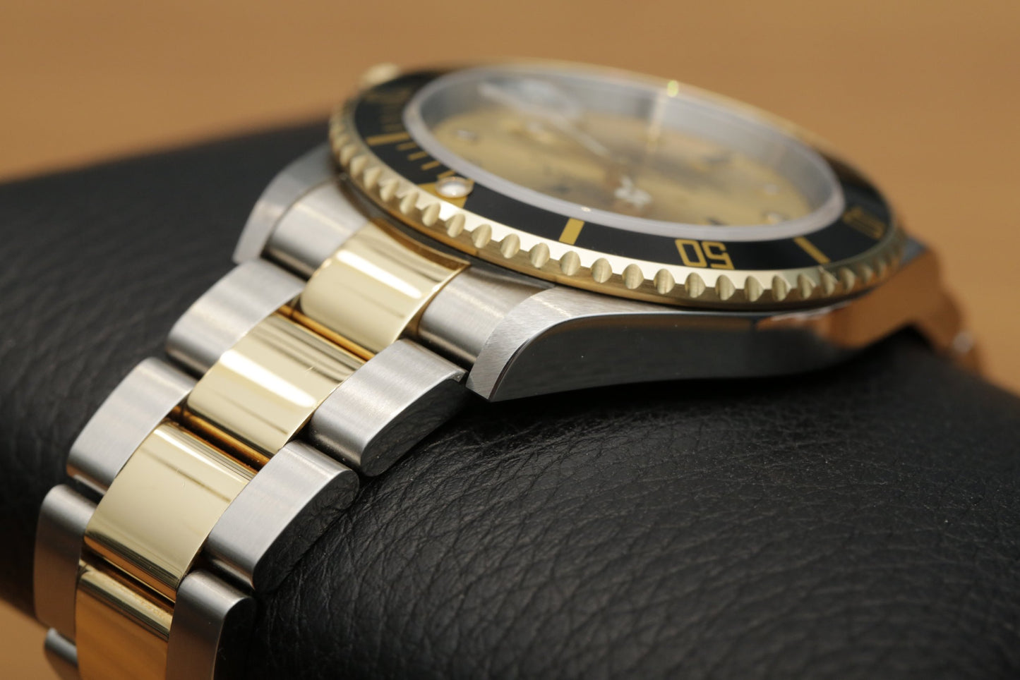 Rolex Submariner 16613 Champagne Serti