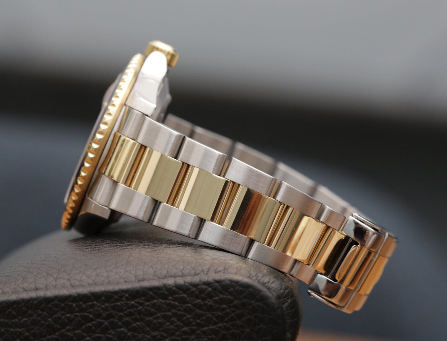 Rolex Submariner 16613 Silver Serti