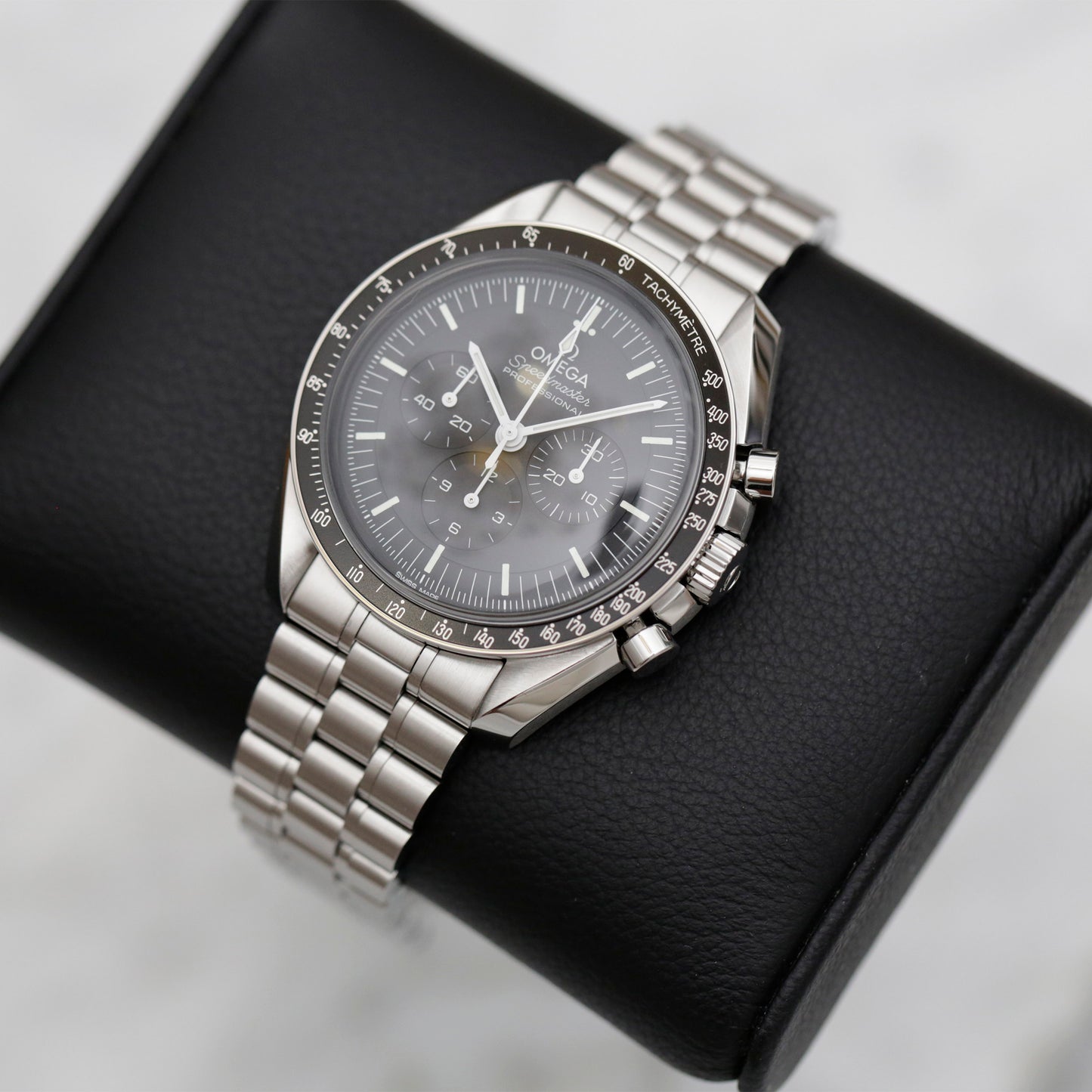 Omega Speedmaster Professional