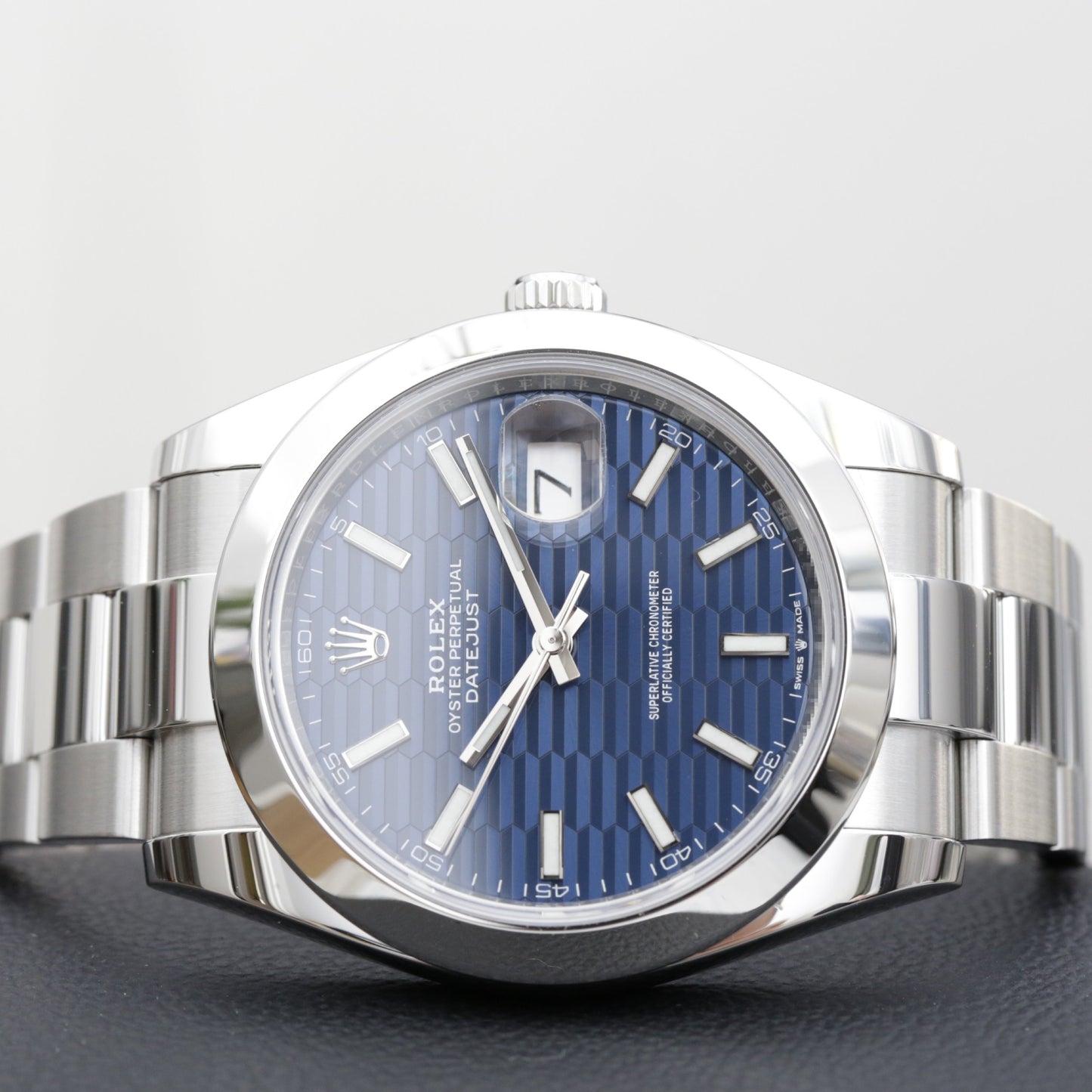 Rolex Datejust 41 - 126300 blue motif dial